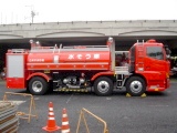 写真：水槽車　側面