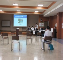 写真:陵南福祉センターの説明会の様子