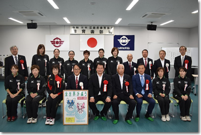 写真:優秀監督・団体(こうなん)