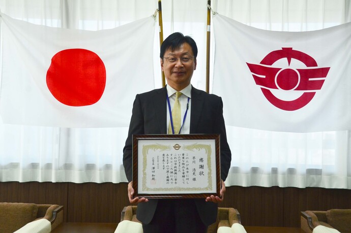 布袋小学校校長の早川さんの写真