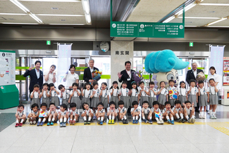 江南幼稚園の皆さんの写真