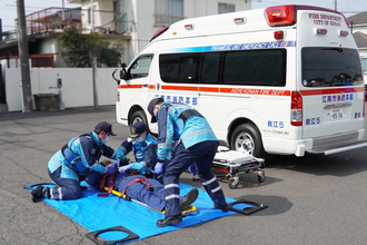 高規格救急自動車受納式の写真2